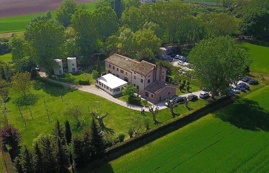 Taverna Dei Guelfi Senigallia Zewnętrze zdjęcie