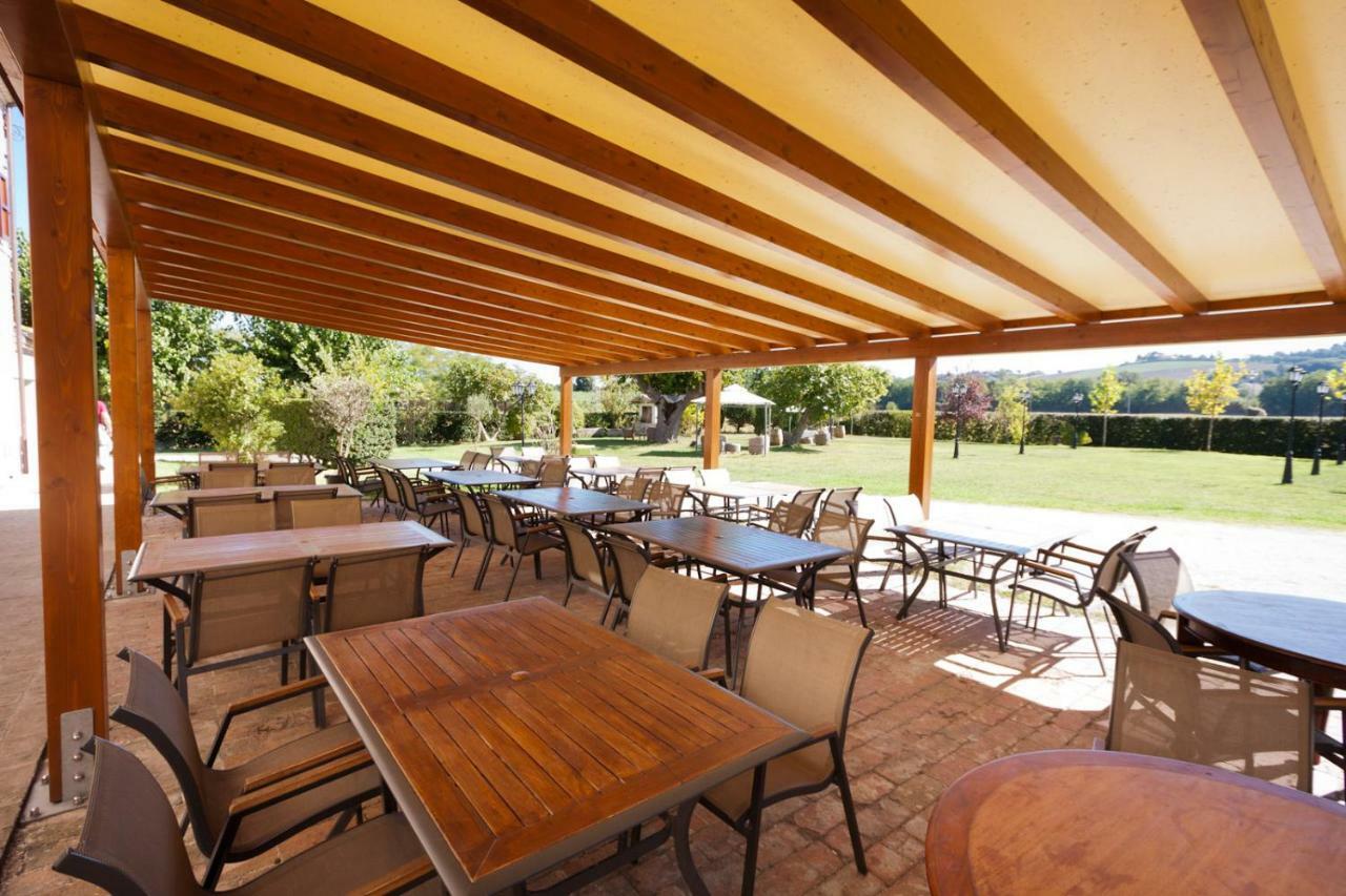 Taverna Dei Guelfi Senigallia Zewnętrze zdjęcie